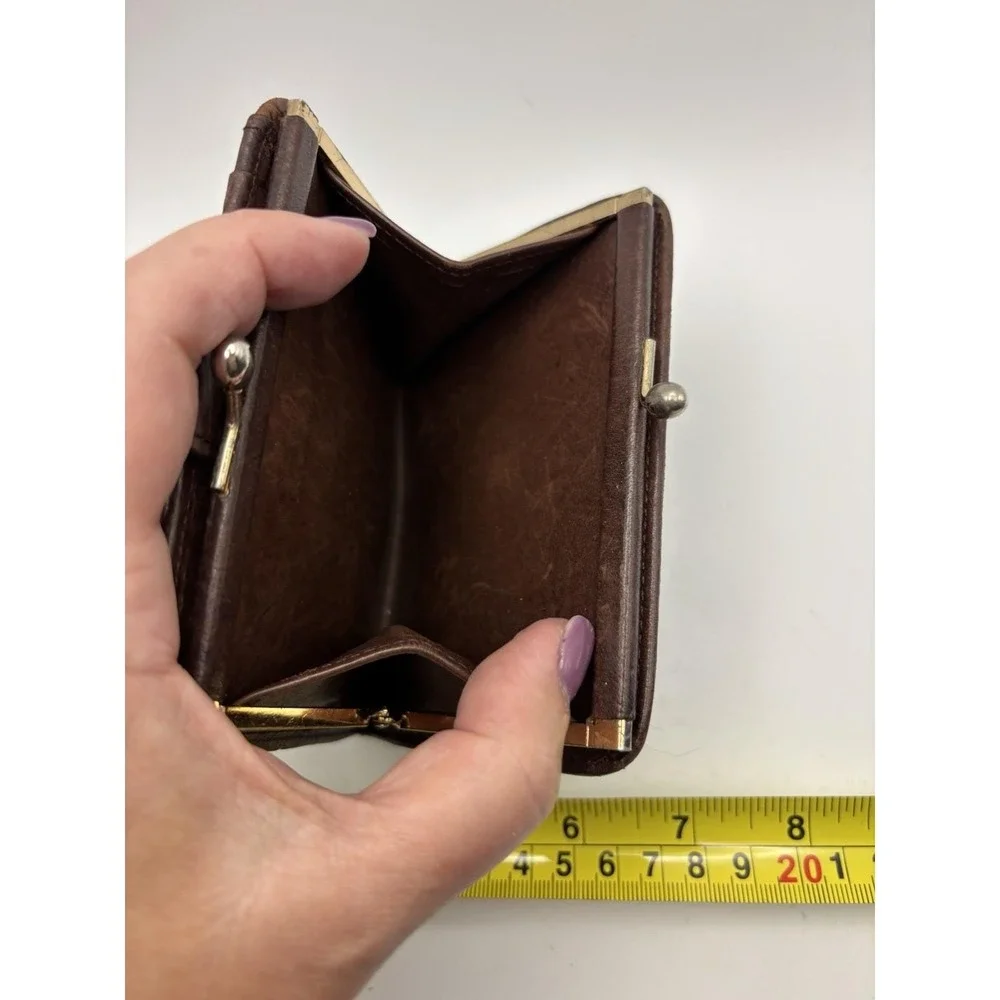 Vintage COACH Clasp Frame Wallet Authentic Women Men 3653 Brown Soft‎ Coin